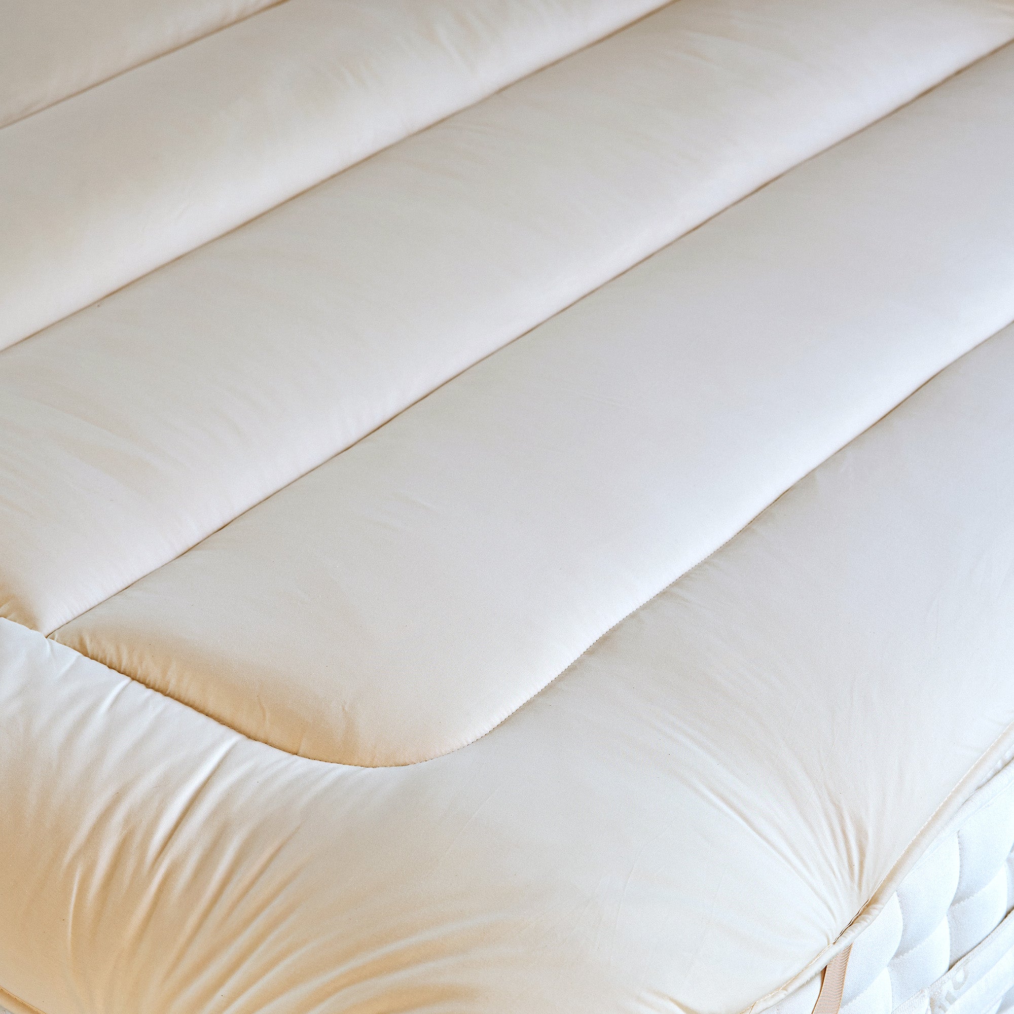Deluxe Wool Mattress Topper